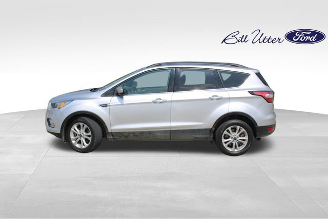 Certified 2018 Ford Escape SE w/ SE Sync 3 Package FWD image 8
