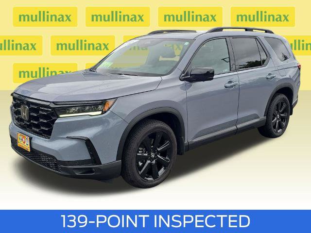 Used 2025 Honda Pilot Black Edition image 14