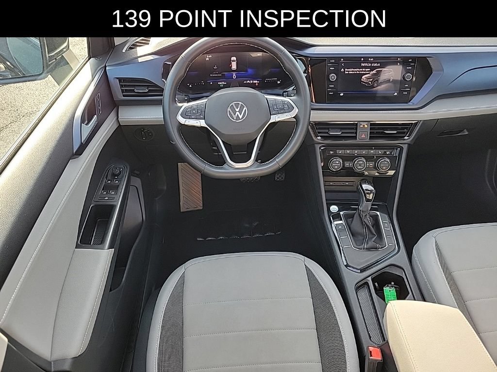 Used 2024 Volkswagen Taos SE FWD image 8