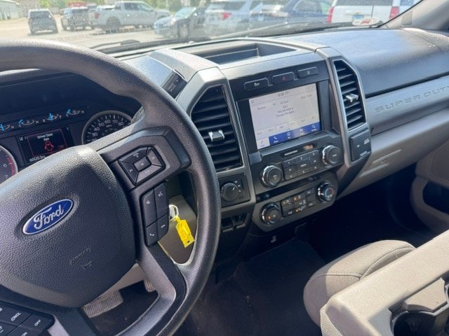 Certified 2020 Ford F250 XLT w/ XLT Value Package AWD/4WD image 10