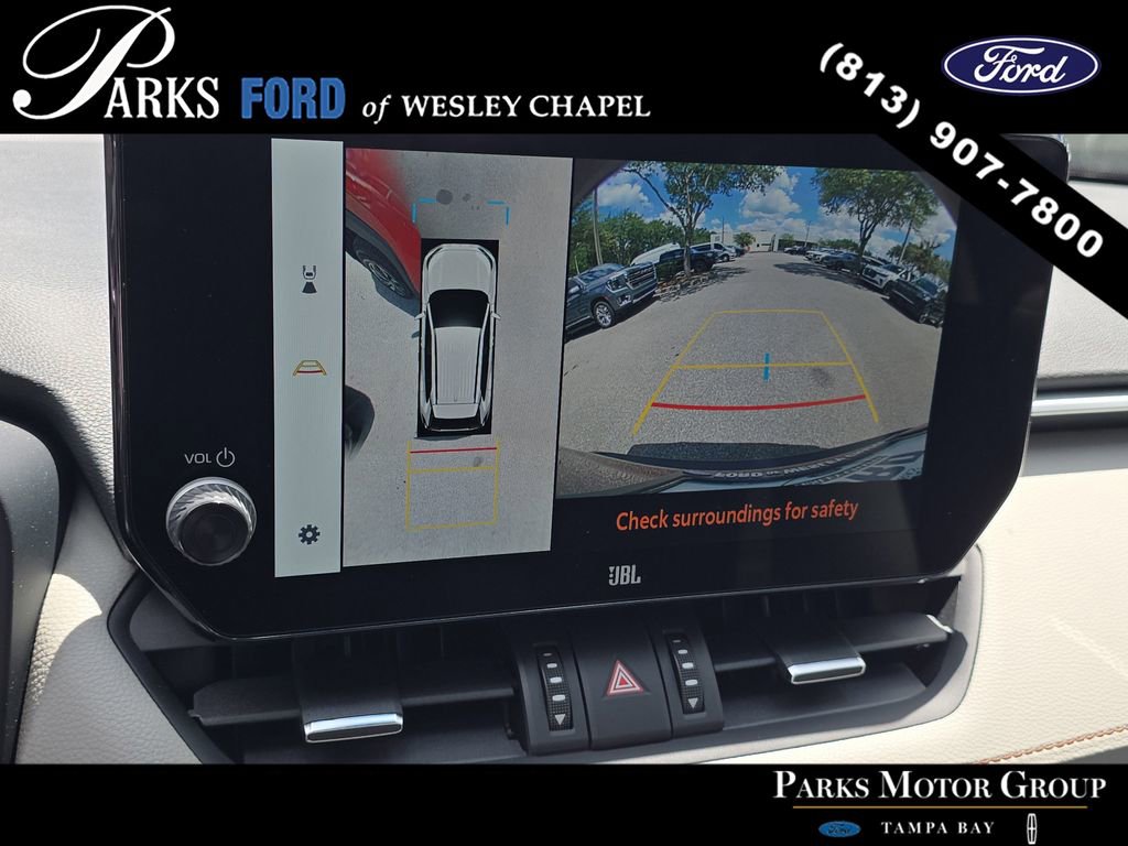 Used 2023 Toyota RAV4 Limited AWD/4WD image 23