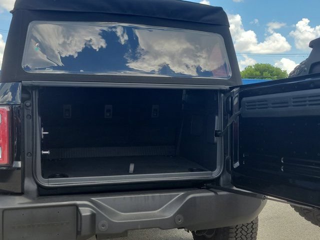 Certified 2025 Ford Bronco Outer Banks w/ Sasquatch Package AWD/4WD image 14