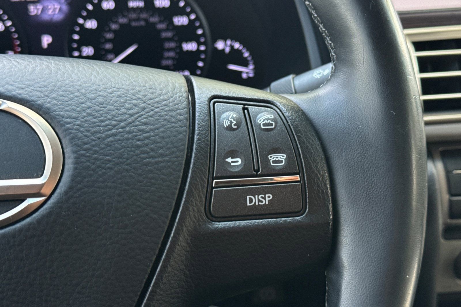 Used 2017 Lexus LS 460 w/ Comfort Package image 28