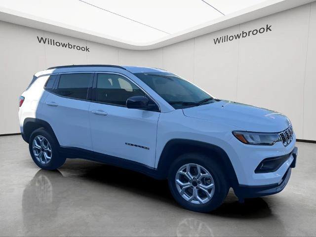 Used 2026 Jeep Compass Latitude AWD/4WD image 6
