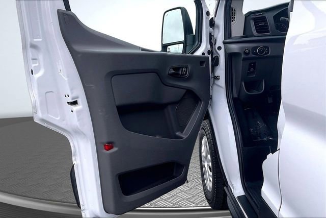 Certified 2023 Ford Transit 350 XLT image 22