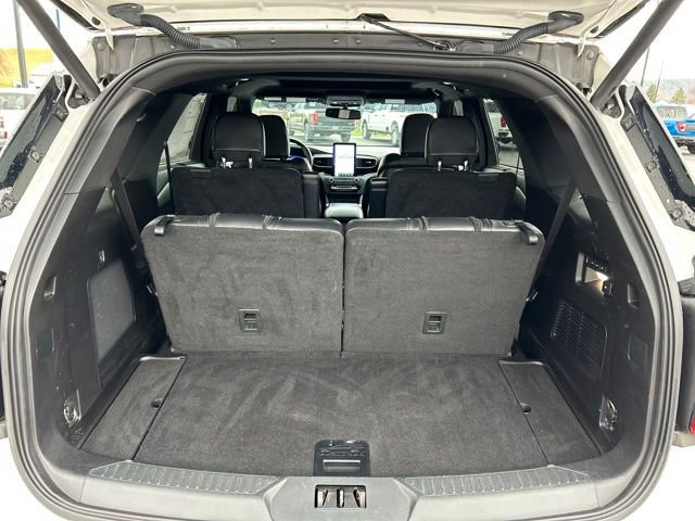 Certified 2020 Ford Explorer ST w/ Premium Technology Package image 32