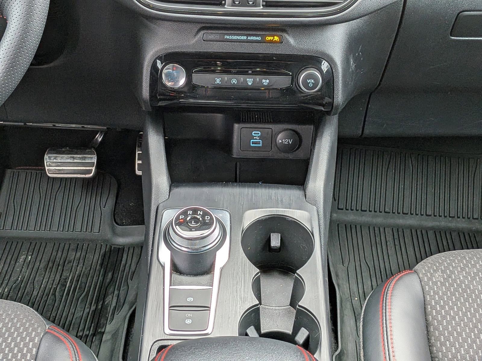 Certified 2023 Ford Escape ST-Line w/ Tech Pack #1 image 21