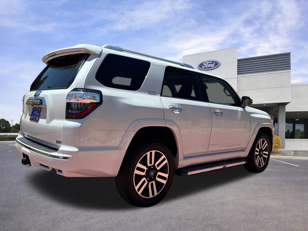 Used 2024 Toyota 4Runner Limited AWD/4WD image 9