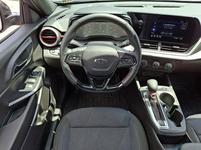 Used 2024 Chevrolet Trax RS w/ Driver Confidence Package FWD image 10