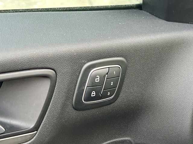 Certified 2022 Ford Escape Titanium w/ Class II Trailer Tow Package image 18