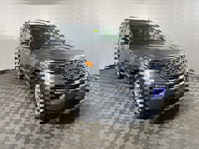 Certified 2023 Ford Explorer Limited w/ Limited Technology Package image 5