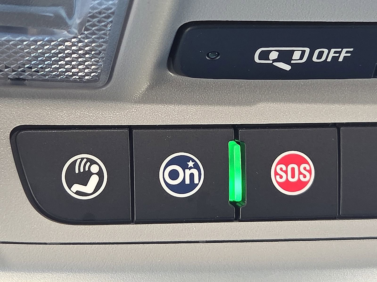Used 2024 GMC Terrain SLE FWD image 21