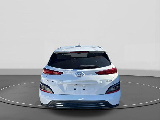 Used 2023 Hyundai Kona SEL image 4