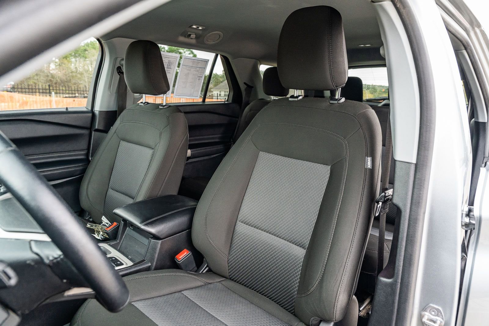 Certified 2022 Ford Explorer XLT image 23