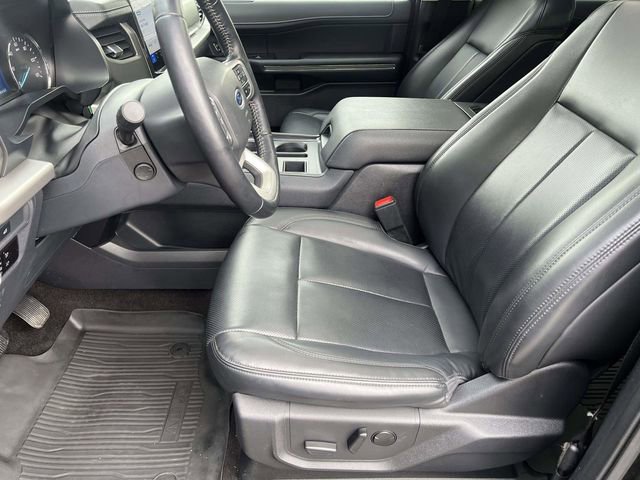 Certified 2023 Ford Expedition XLT image 19