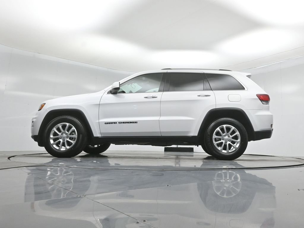 Used 2021 Jeep Grand Cherokee Laredo RWD image 51