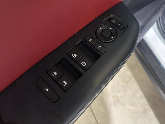 Used 2025 Kia K4 GT-Line Turbo FWD image 11
