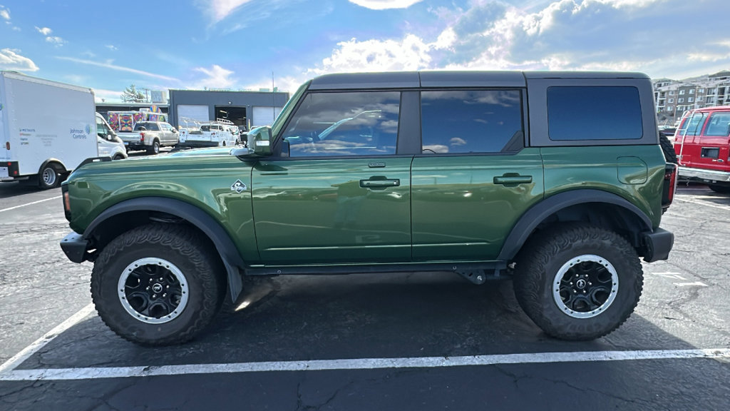 Certified 2022 Ford Bronco Outer Banks w/ Sasquatch Package image 2