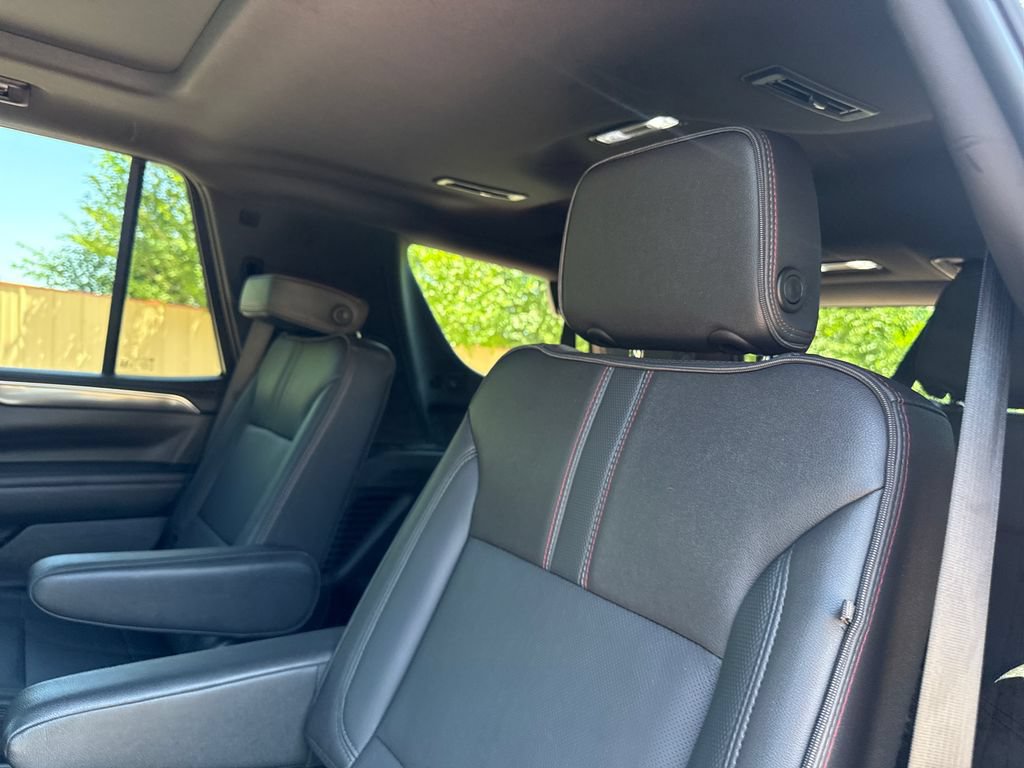 Used 2024 Chevrolet Tahoe RST w/ Luxury Package AWD/4WD image 24
