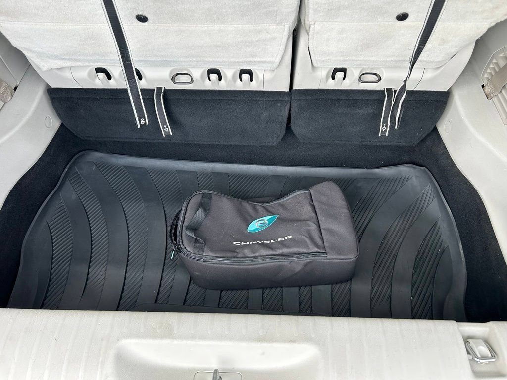 Used 2017 Chrysler Pacifica Platinum FWD image 13