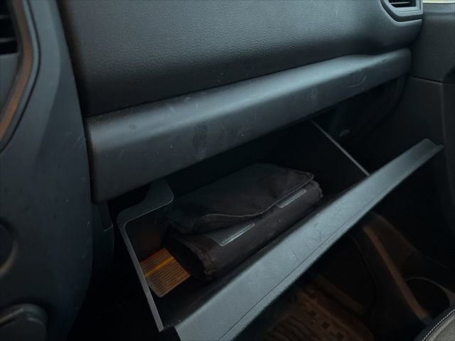 Used 2021 Nissan Titan S w/ S Utility Package image 23