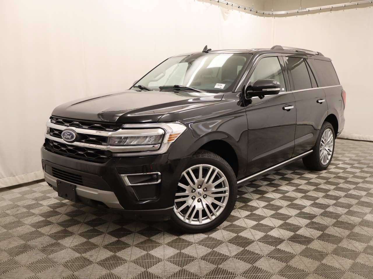 Certified 2024 Ford Expedition Limited AWD/4WD image 1