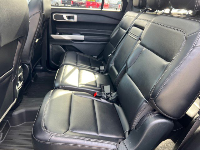 Certified 2023 Ford Explorer XLT w/ Equipment Group 202A AWD/4WD image 22