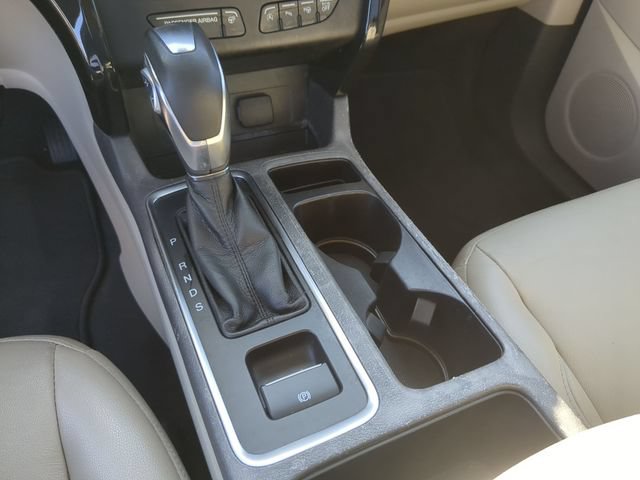 Certified 2019 Ford Escape Titanium FWD image 17