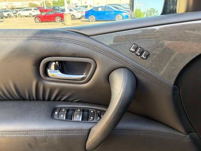 Used 2023 Nissan Armada SL w/ Midnight Edition Package RWD image 21