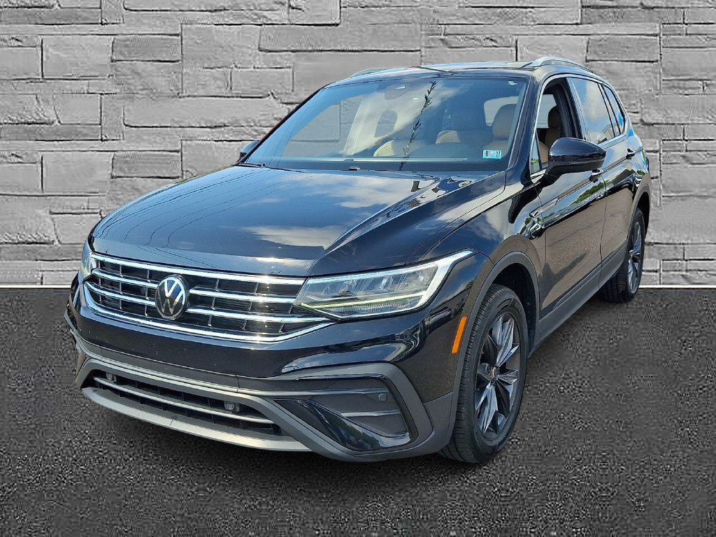 Used 2024 Volkswagen Tiguan SE AWD/4WD image 4