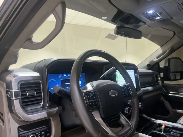 Certified 2025 Ford F250 Platinum w/ Platinum Plus Package AWD/4WD image 9