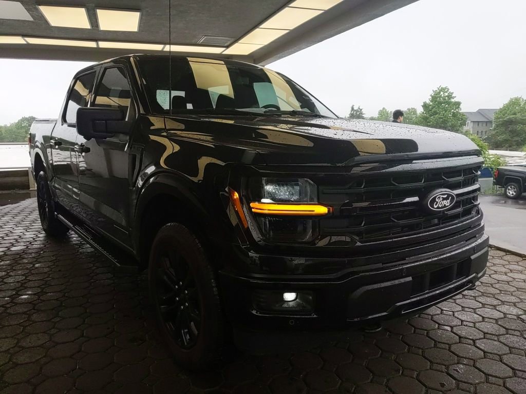 Certified 2025 Ford F150 XLT w/ Equipment Group 302A MID AWD/4WD image 4