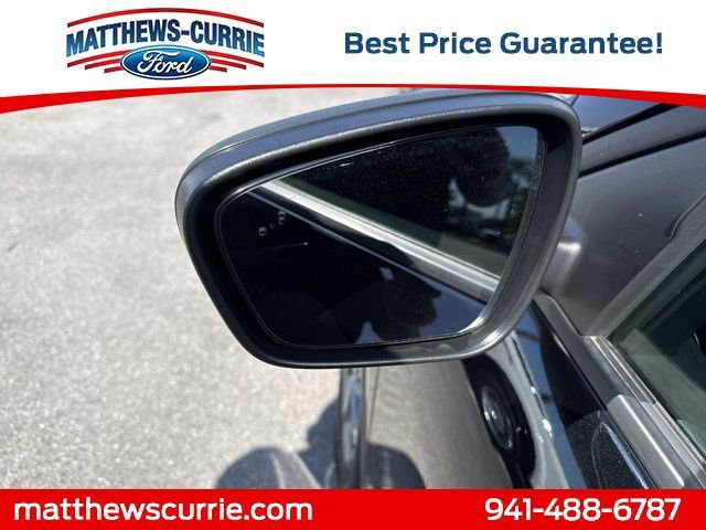 Certified 2025 Ford Escape ST-Line image 8