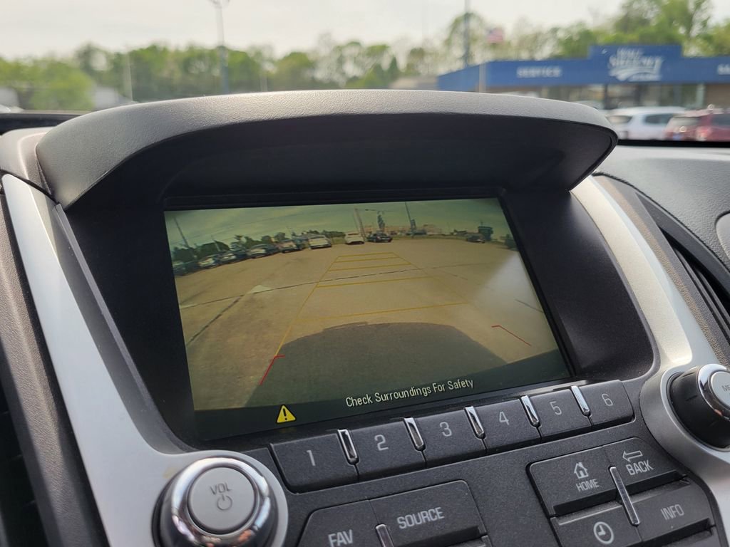 Used 2017 Chevrolet Equinox LT w/ Convenience Package image 25