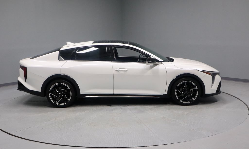 Used 2025 Kia K4 GT-Line w/ GT-Line Sunroof Package FWD image 6
