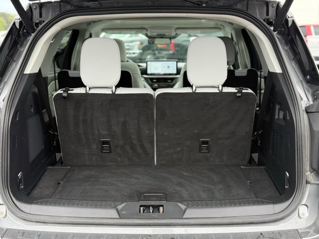 Certified 2025 Ford Explorer Platinum w/ LUX Leather Package AWD/4WD image 21