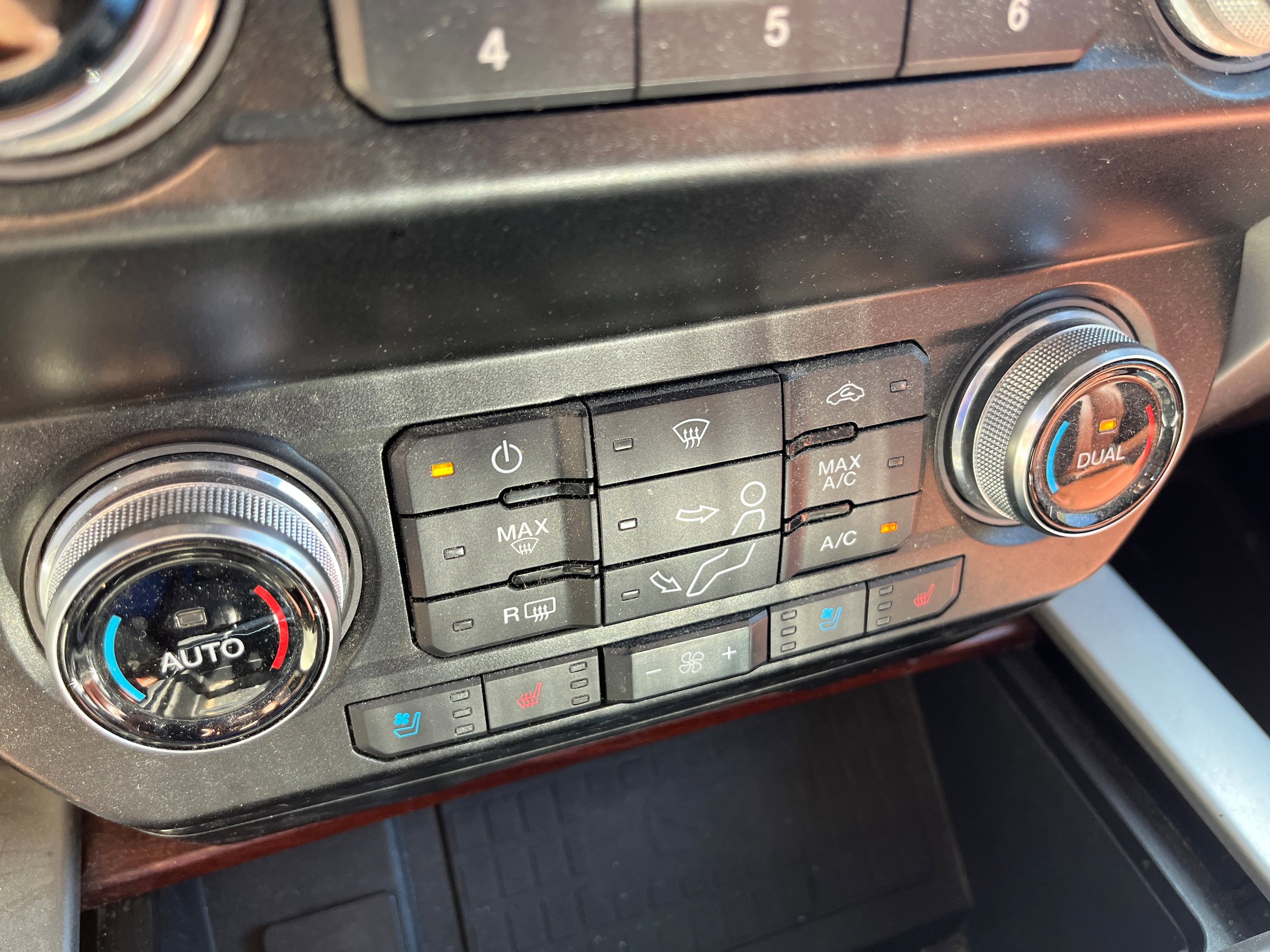 Certified 2020 Ford F250 King Ranch AWD/4WD image 16