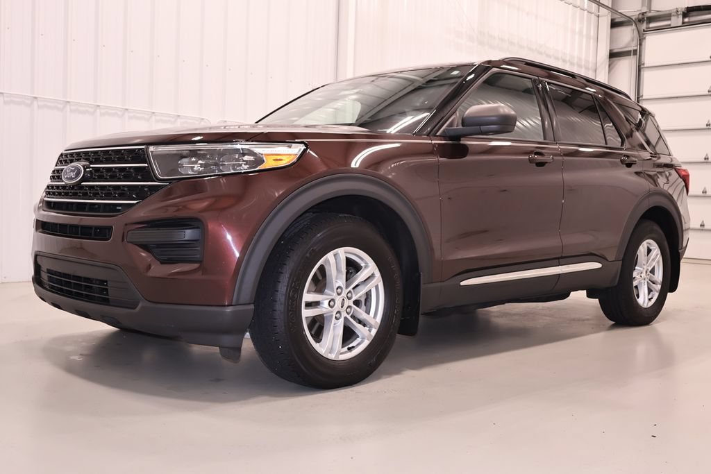 Certified 2020 Ford Explorer XLT w/ Class III Trailer Tow Package AWD/4WD image 6