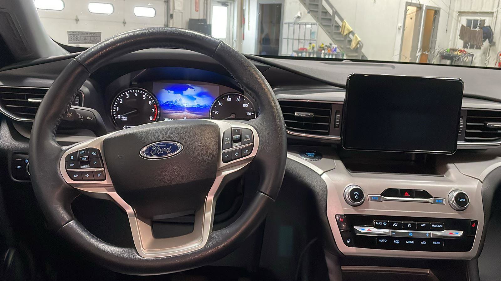 Certified 2023 Ford Explorer XLT w/ Equipment Group 202A image 12