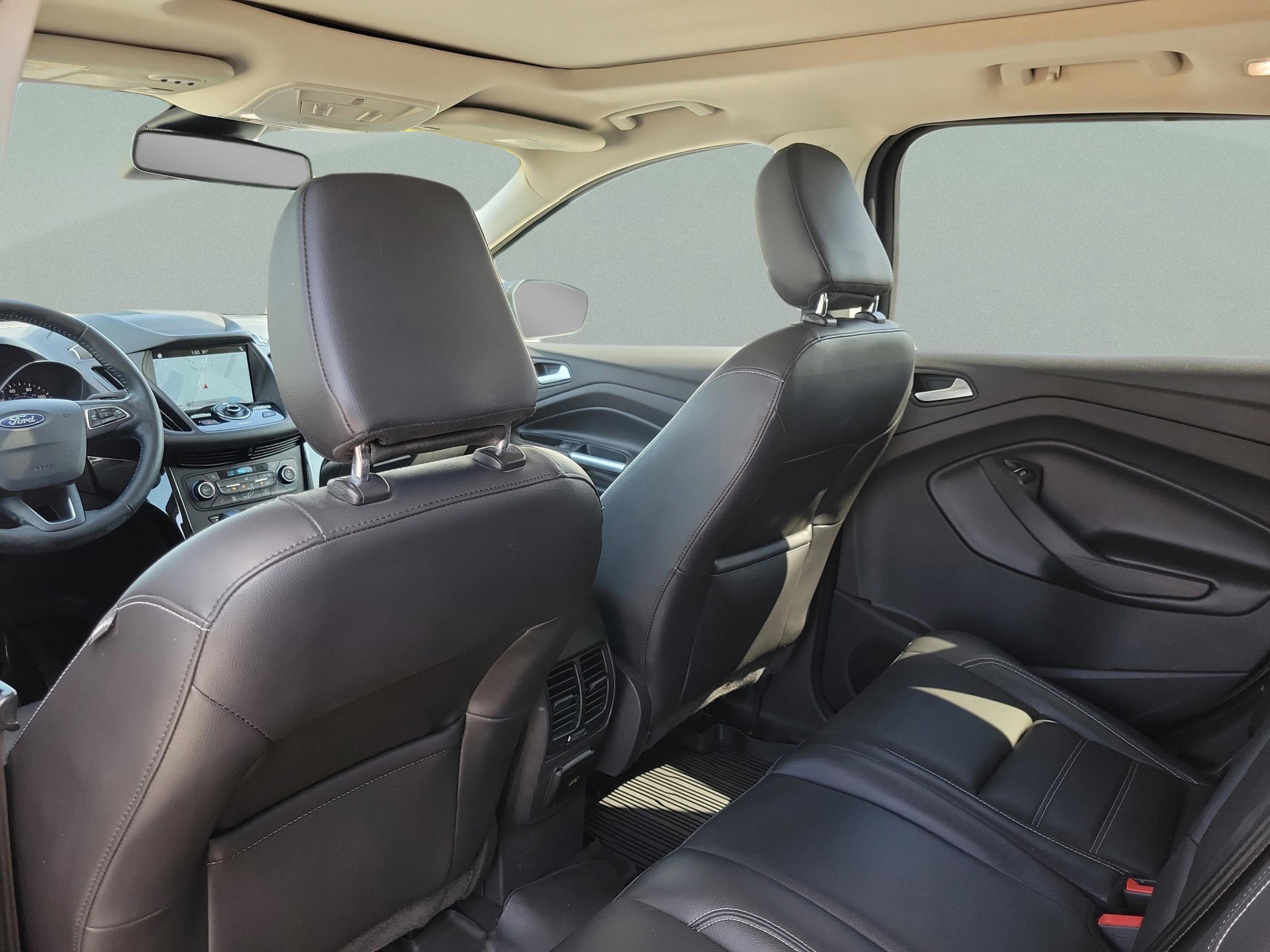 Certified 2019 Ford Escape Titanium image 23