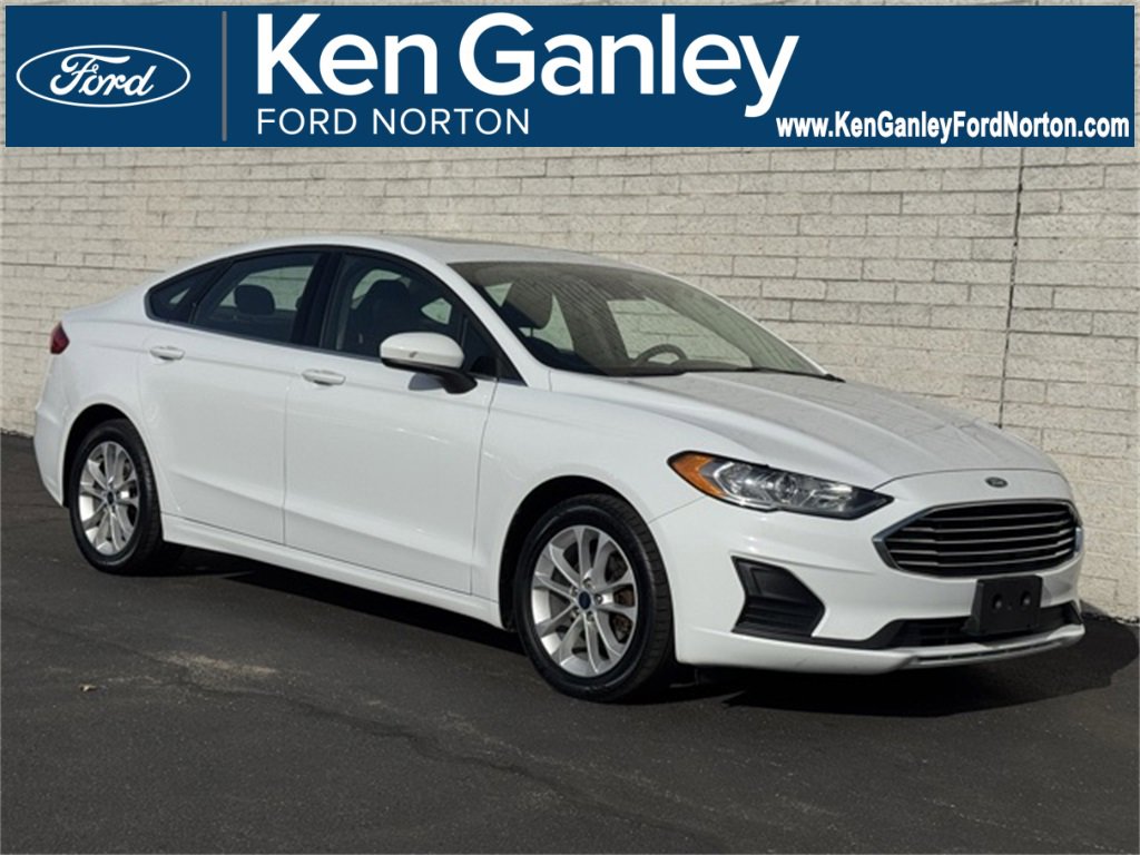 Certified 2020 Ford Fusion SE image 1