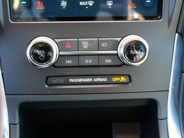 Certified 2024 Ford Edge Titanium image 28