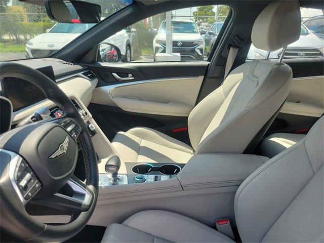 Used 2024 Genesis G70 2.5T image 17