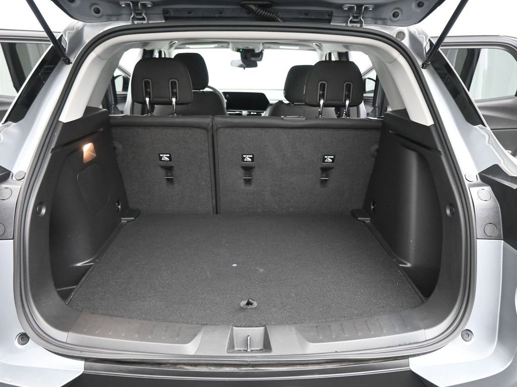 Used 2024 Chevrolet TrailBlazer LS image 49