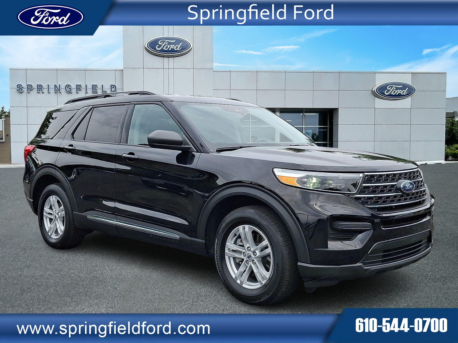 Certified 2023 Ford Explorer XLT AWD/4WD image 1