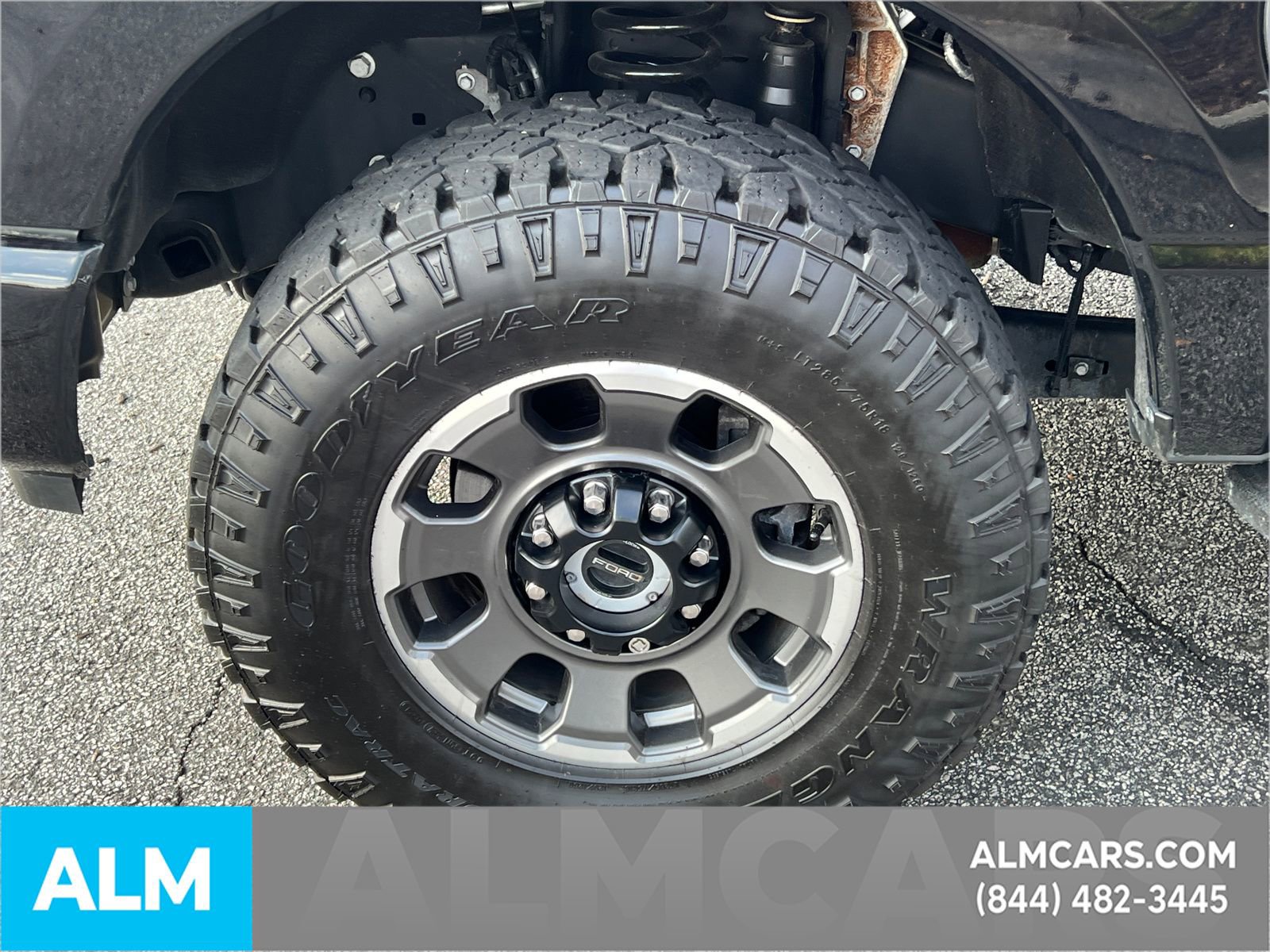 Certified 2024 Ford F250 Platinum w/ Tremor Off-Road Package image 15