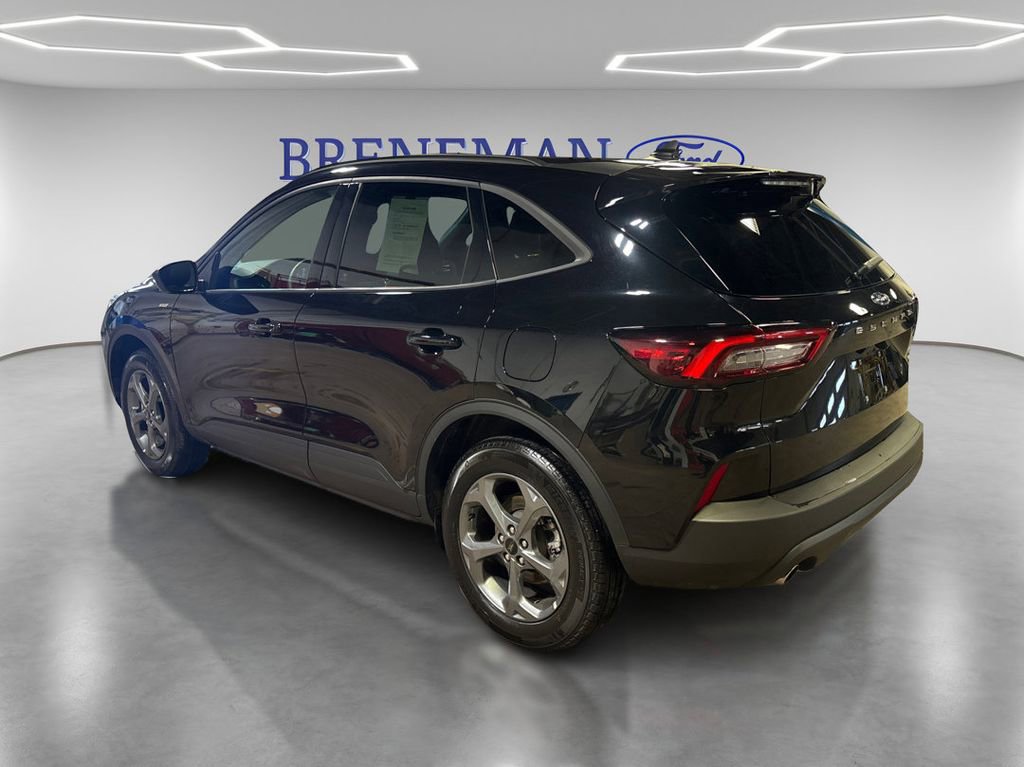 Certified 2025 Ford Escape ST-Line image 3