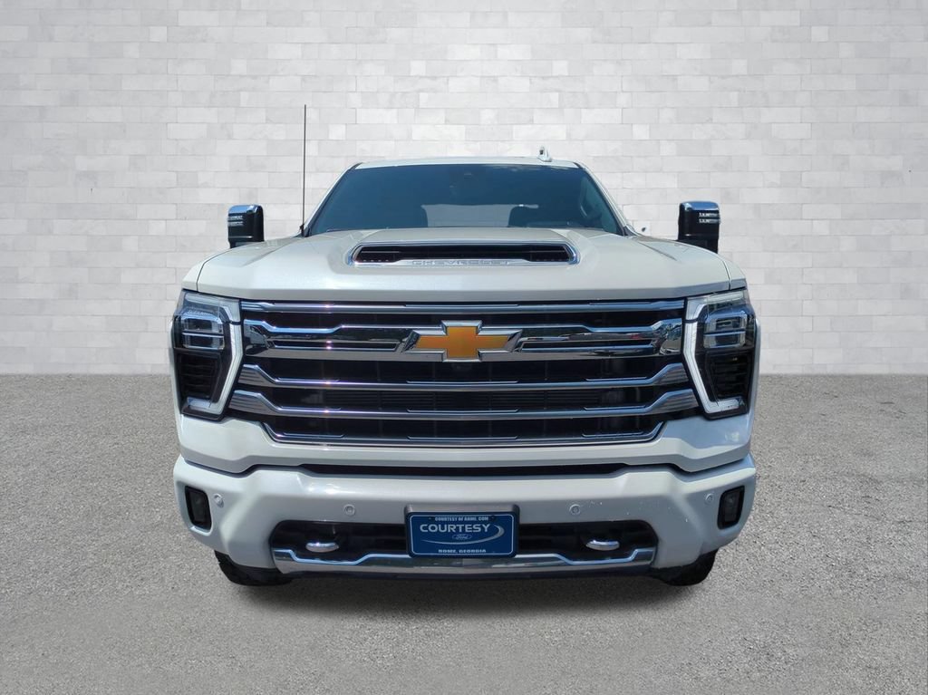 Used 2024 Chevrolet Silverado 3500 High Country w/ High Country Premium Package AWD/4WD image 10