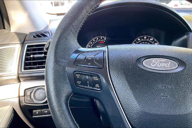 Certified 2018 Ford Explorer Platinum AWD/4WD image 18