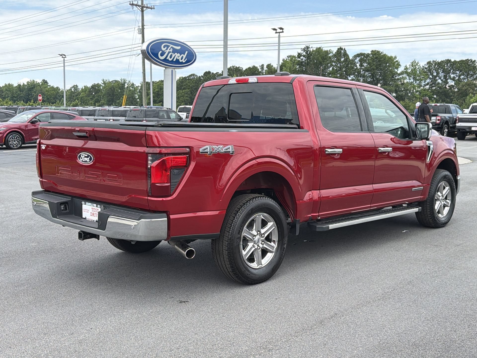 Certified 2024 Ford F150 XLT w/ Equipment Group 302A MID AWD/4WD image 31